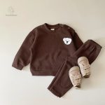Vêtements décontractés d'automne pour les petits