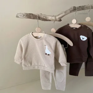Mini Fashion : survêtement confortable pour l'hiver