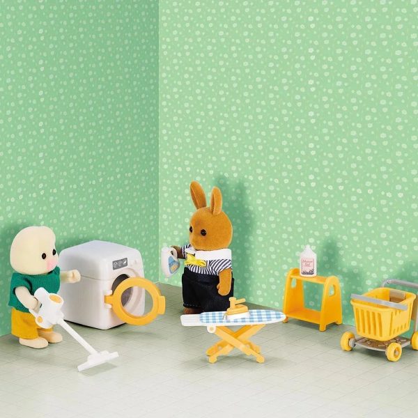 Activité amusante avec des mini-laveuses pour les tout-petits