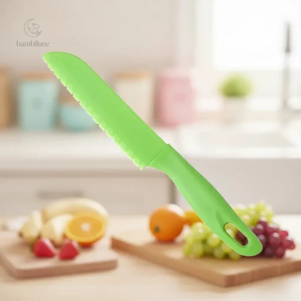 Couteau pour enfants ludique – MiniChef en action