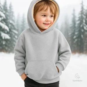 Pull à capuche agréable pour enfants actifs