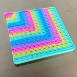 Fidget Board coloré pour apprendre en s'amusant