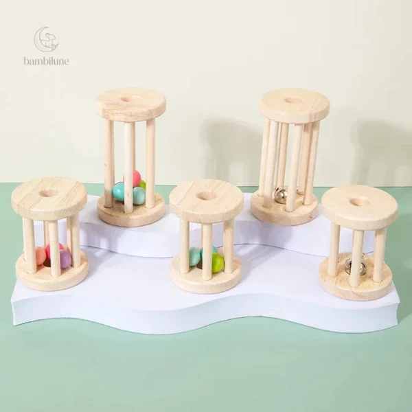 Hochet musical en bois pour éveiller les sens