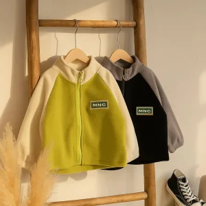 Cardigan en laine d'agneau pour enfants, confortable et isolant