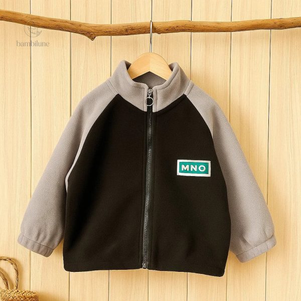 Style automnal, cardigan en laine d'agneau pour petits enfants