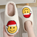 Idéal pour les vacances, chaussons en peluche pour enfants