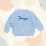 Pull bébé avec détails personnalisés