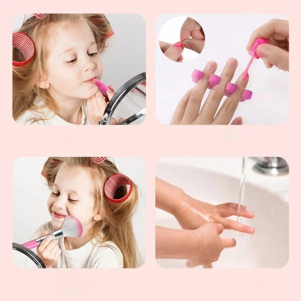 Jeux de rôle avec le set de maquillage enfant