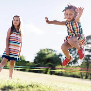 Jouet coloré pour développer la coordination des enfants