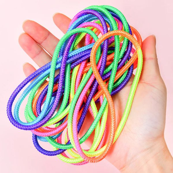 Corde légère et amusante pour sauter avec style
