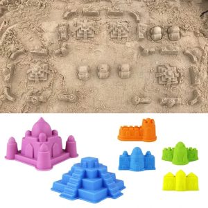 Jeu de construction amusant avec du sable pour petits