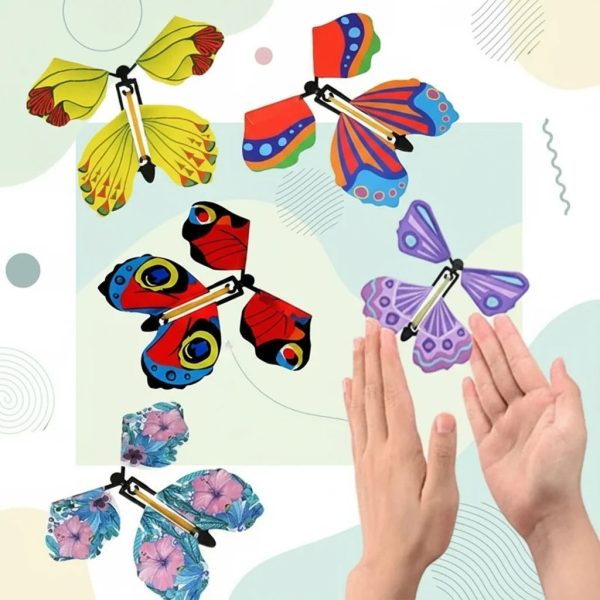 Lumière et charme : papillon magique pour les jeunes enfants