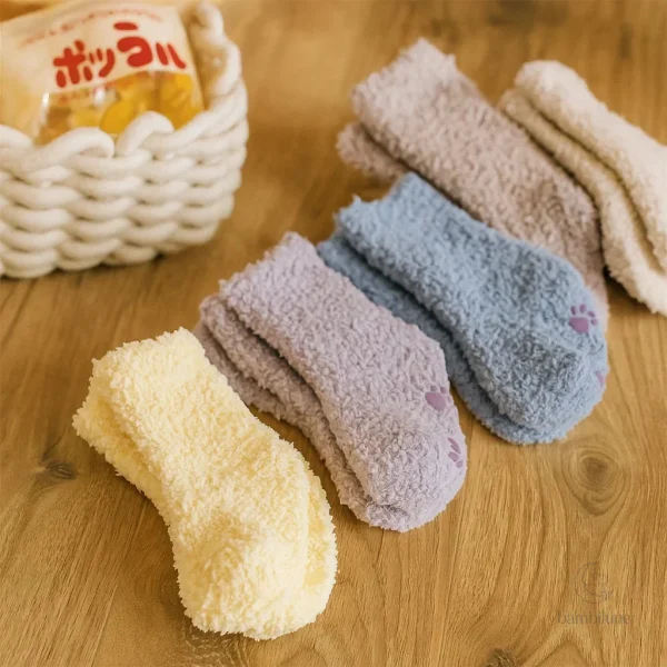 Chaussettes en polaire pour garder les pieds au chaud