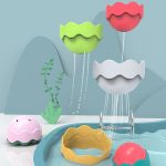 Activité de bain créative avec les Splashtime Stackers
