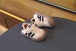 Chaussures pour enfants à velcro, faciles à enfiler et à retirer