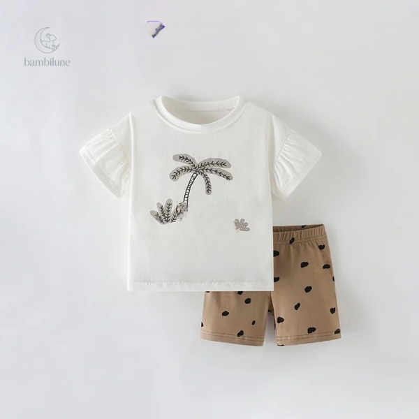 Vêtements légers pour les journées d'été