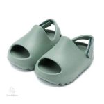 Chaussures pour enfants, faciles à enfiler