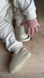 Chaussures d'été, idéales pour le jardin et la plage