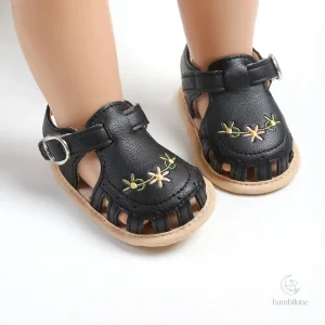 Confort et style pour les petits pieds