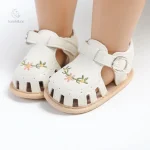 TinyPetals : sandales élégantes pour bébé