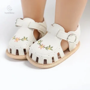 TinyPetals : sandales élégantes pour bébé