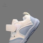 Chaussures pour bébés en bleu - TinySteps Kids