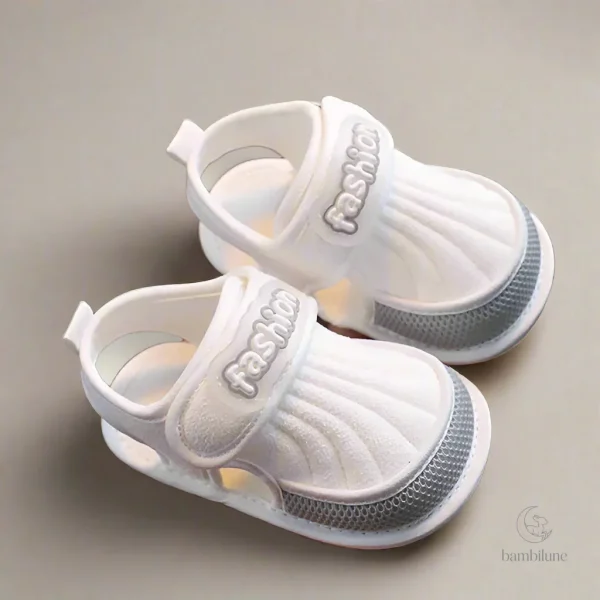 Sandales pour bébés, parfaites pour les journées chaudes