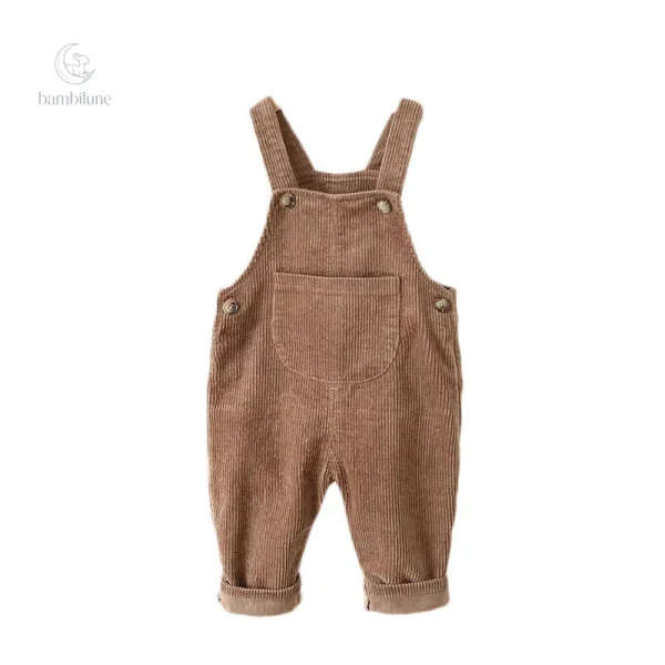 Vêtements d'automne : salopettes confortables en tissu côtelé