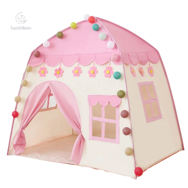 Maison de jeux amusante pour les jeunes enfants