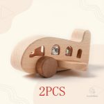 Train en bois pour explorer le monde du jeu
