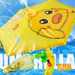 Parapluie ludique avec pistolet à eau intégré