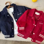 Veste de baseball UrbanCub pour enfants, robuste et élégante