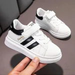 UrbanFlex : baskets blanches idéales pour le printemps-été