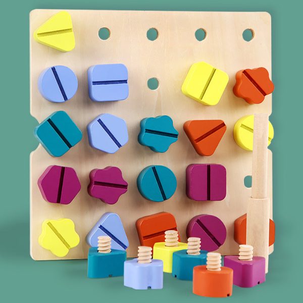 Jouet en bois pour stimuler l'apprentissage par le jeu