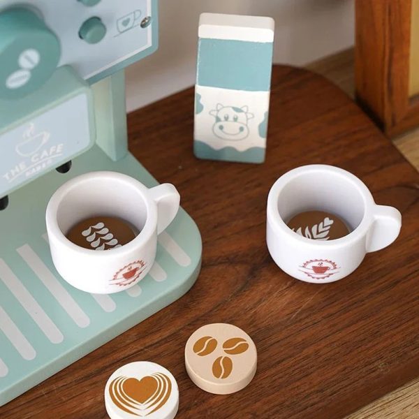 Café en bois pour développer l'imagination des enfants