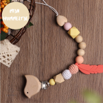 Accessoire sucette en hêtre - 'Figures' pour bébés