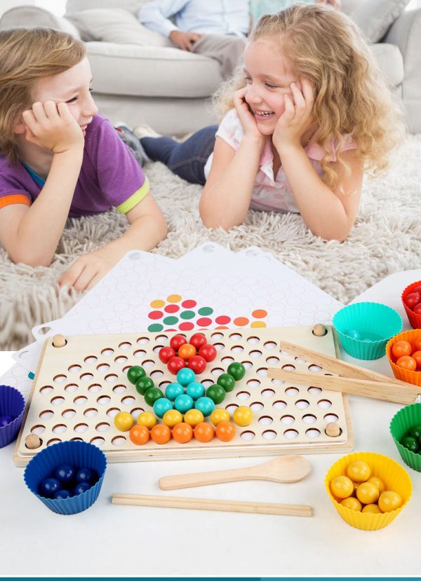 Jeu éducatif pour stimuler l'imagination des tout-petits