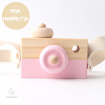 Éveil et plaisir avec cet appareil photo en bois pour bébés