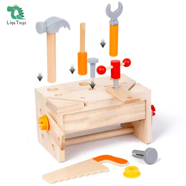 Outils jouets pour l'apprentissage du travail du bois