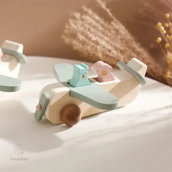 Avion Montessori en bois pour un jeu créatif et interactif