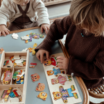 Jouet éducatif en bois, Boris l'ourson pour les tout-petits