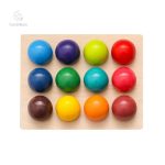 Jeu de tri coloré pour stimuler la coordination des enfants
