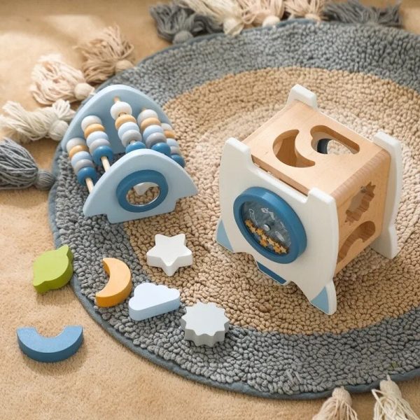 Jeu créatif de construction avec fusée en bois pour petits