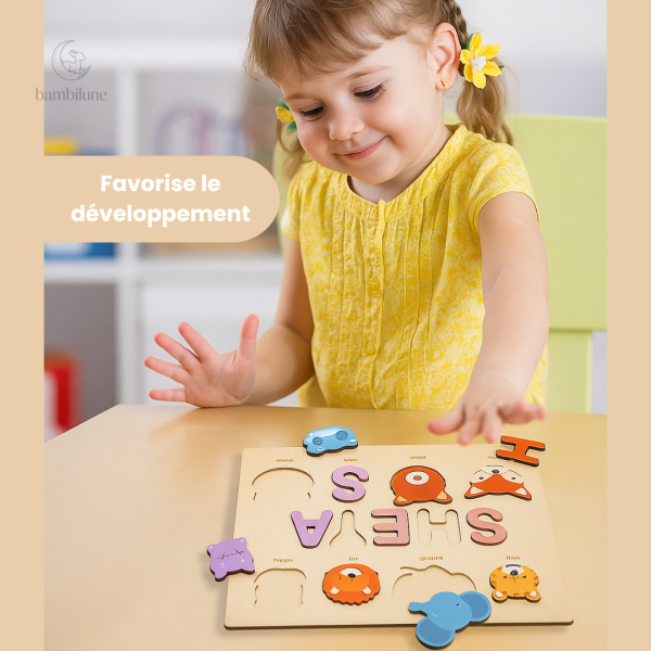 Puzzle en bois pour initier les tout-petits aux lettres